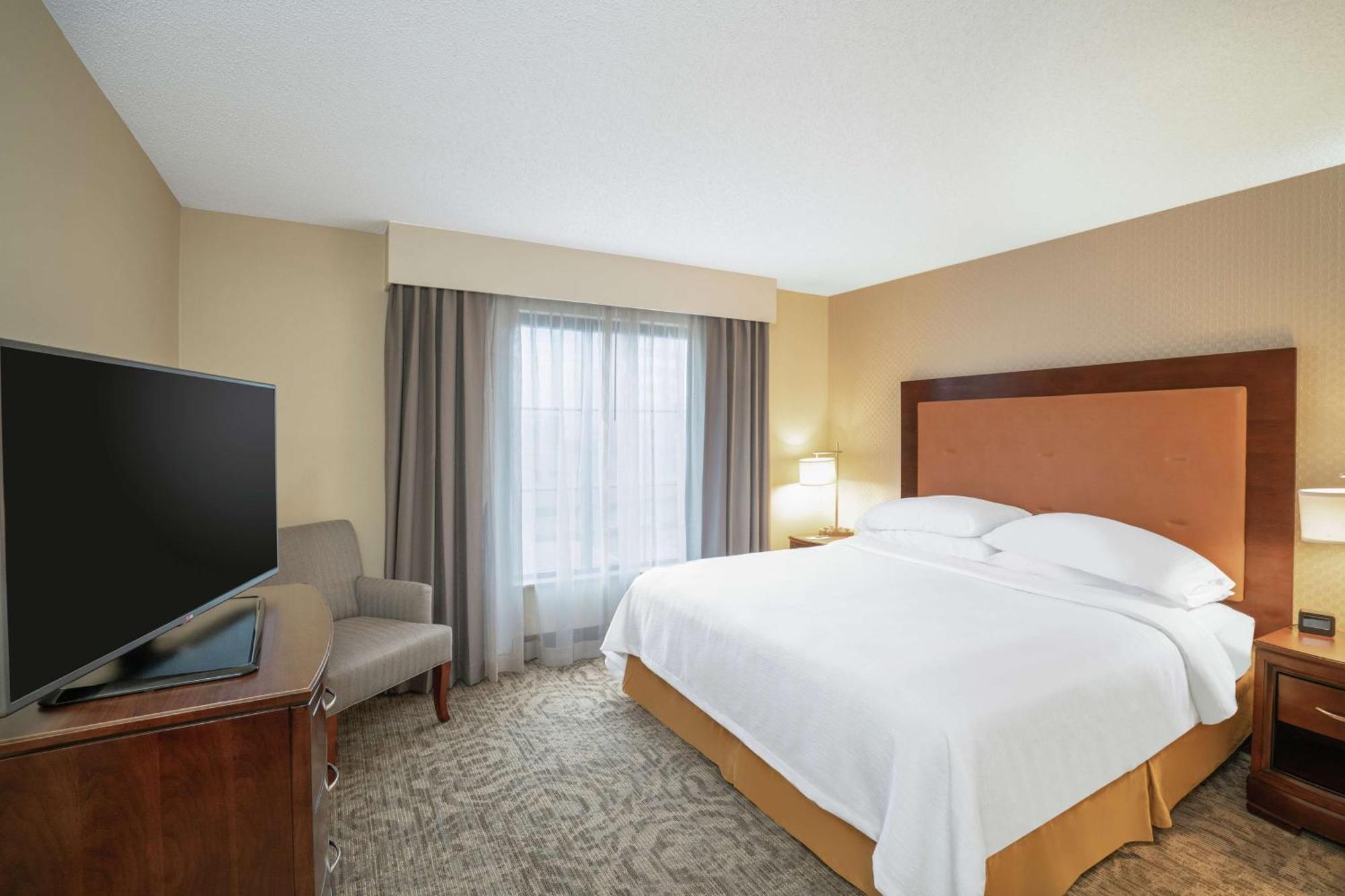 Embassy Suites Nashville - At Vanderbilt Екстер'єр фото